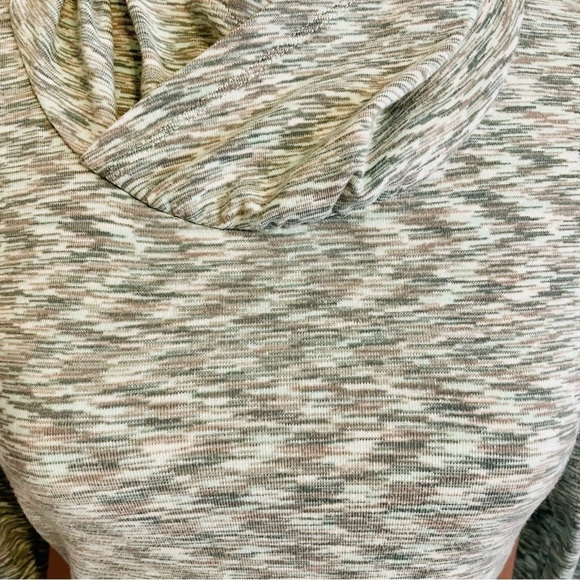 Columbia Sage Green and Grey Heather Pullover Stretch Long Sleeve Hoodie Medium - Picture 13 of 13